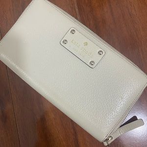 Kate Spade Cream/White Wallet